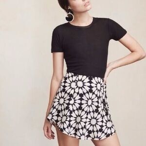Reformation Naomi Black and White Skirt Size 4